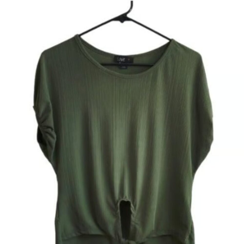 Love Olive Tie Front Boho Anthro Short Sle Blouse Size Med EUC #M-025